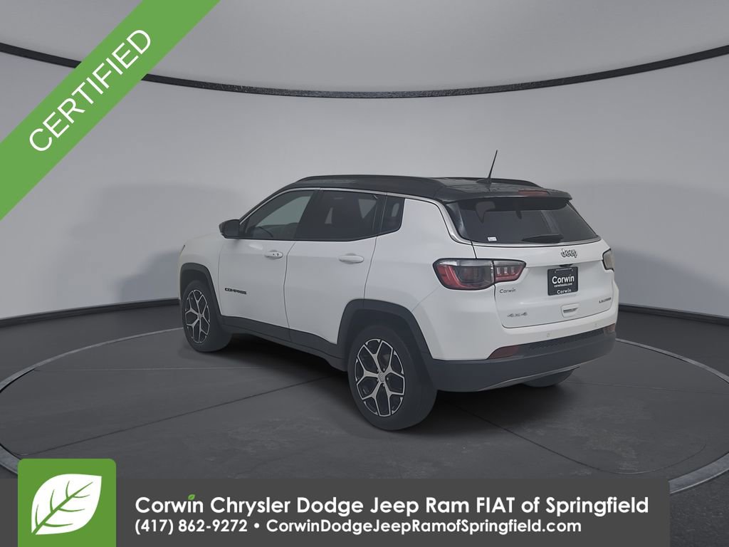 Used 2024 Jeep Compass Limited image 11