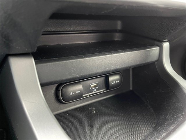 Used 2021 Kia Seltos S image 23