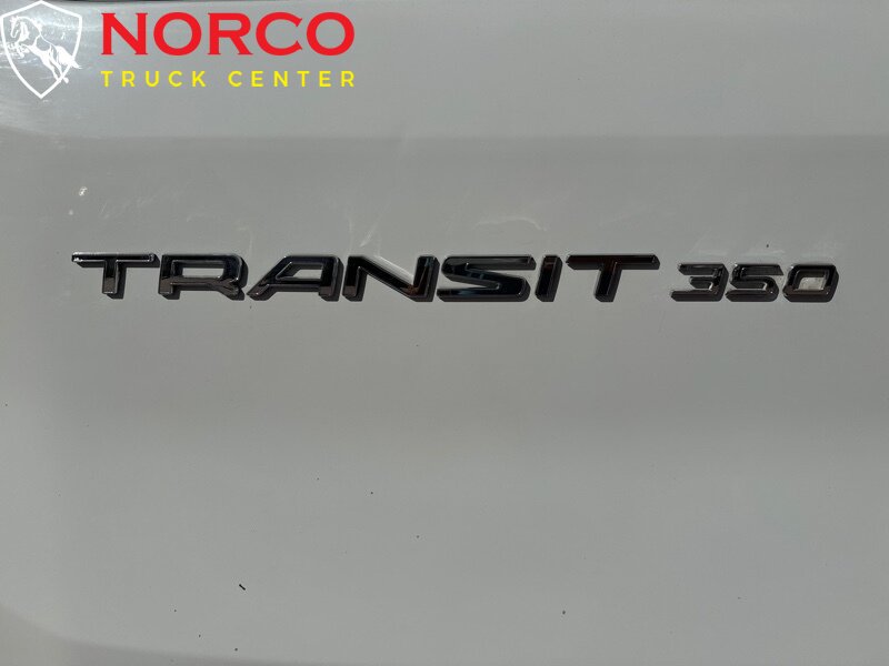 Used 2017 Ford Transit 350 XLT RWD image 15