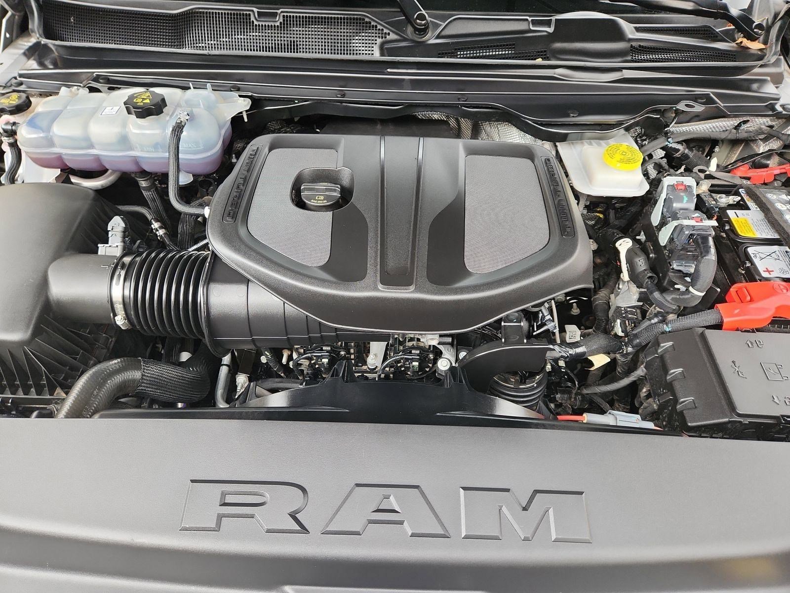 Used 2025 RAM 1500 Laramie image 19