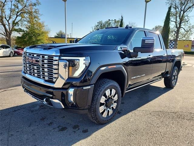 New 2026 GMC Sierra 2500 Denali w/ Denali Reserve Package image 10