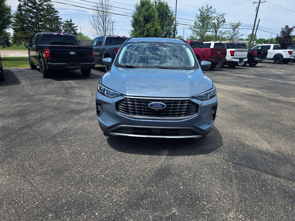 Certified 2023 Ford Escape Platinum AWD/4WD image 8