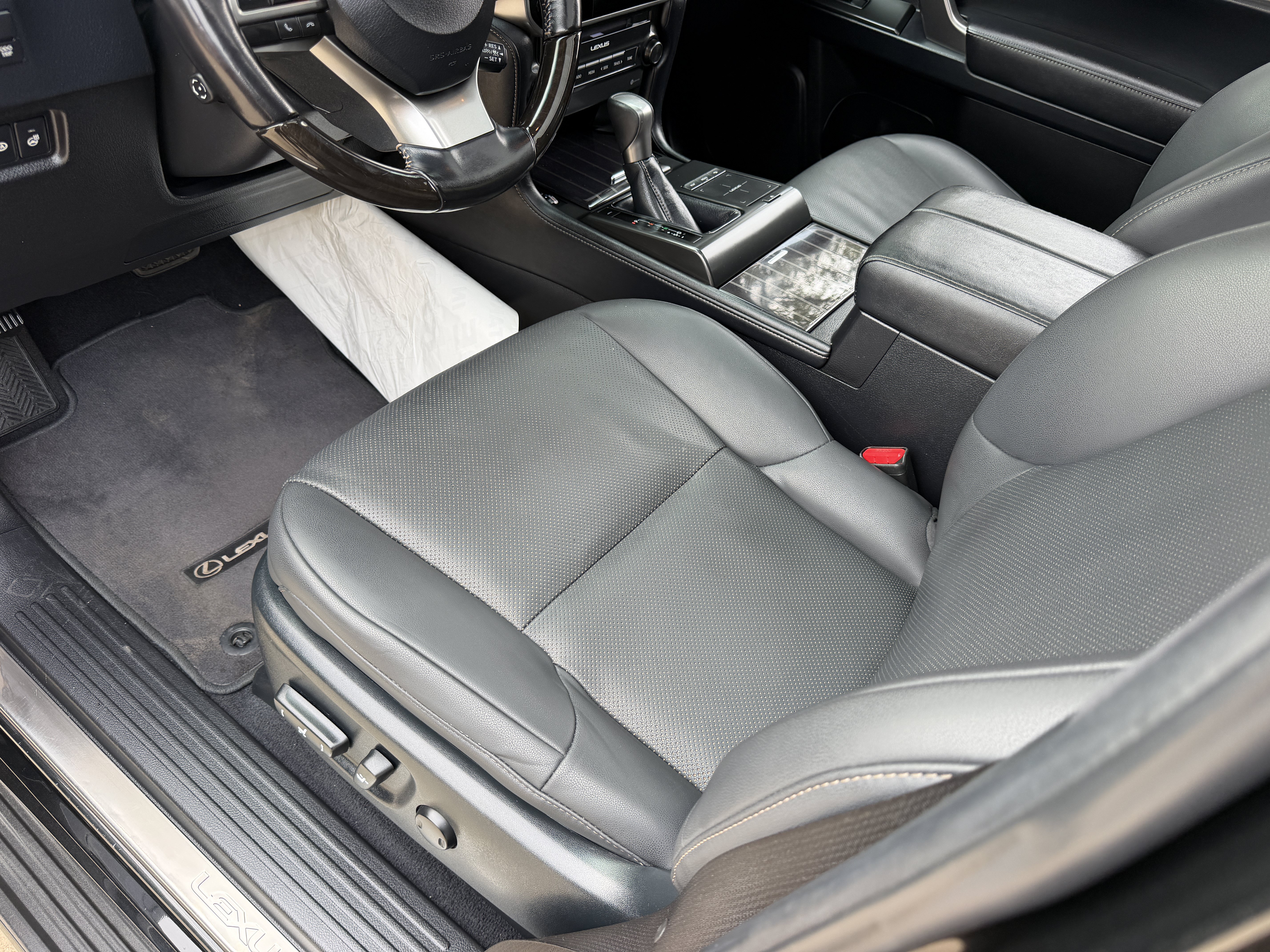 Used 2022 Lexus GX 460 Premium w/ Premium Package AWD/4WD image 37