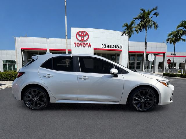 Used 2025 Toyota Corolla XSE FWD image 7