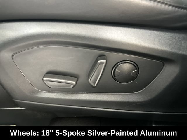 Used 2023 Ford Explorer XLT w/ Equipment Group 202A AWD/4WD image 23
