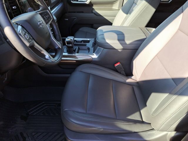 Used 2024 Chevrolet Silverado 1500 LT Trail Boss w/ Convenience Package II image 13