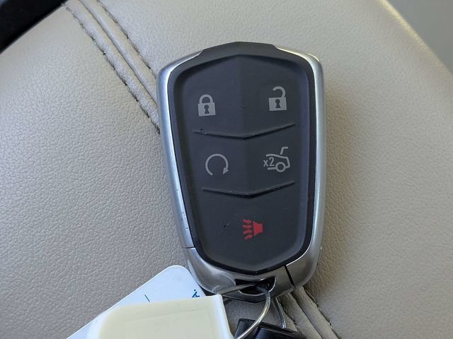 Used 2019 Cadillac XTS Luxury FWD image 32