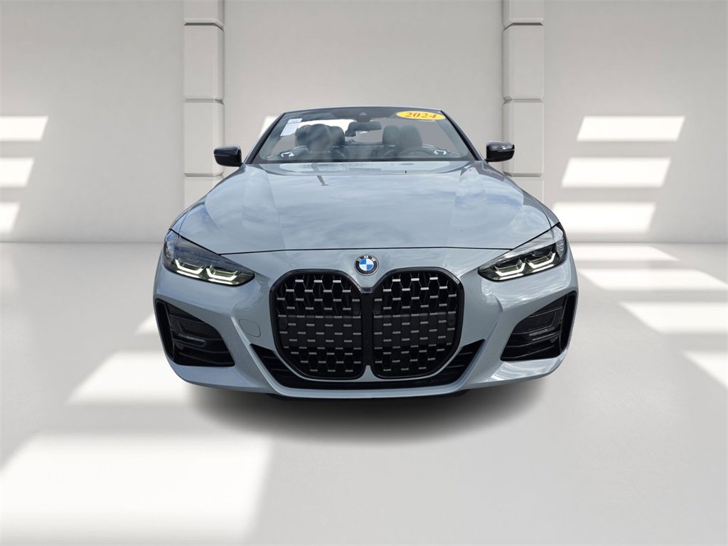 Used 2024 BMW 430i Convertible w/ M Sport Package image 2