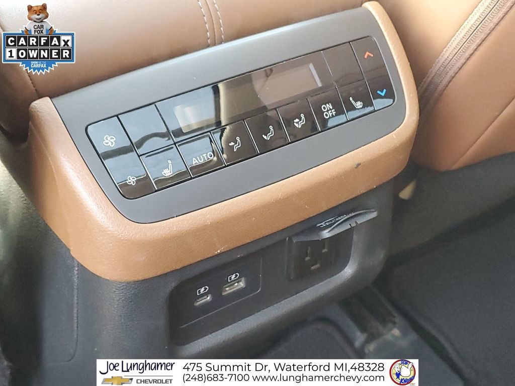 Used 2024 Nissan Pathfinder Platinum w/ Cargo Package AWD/4WD image 24