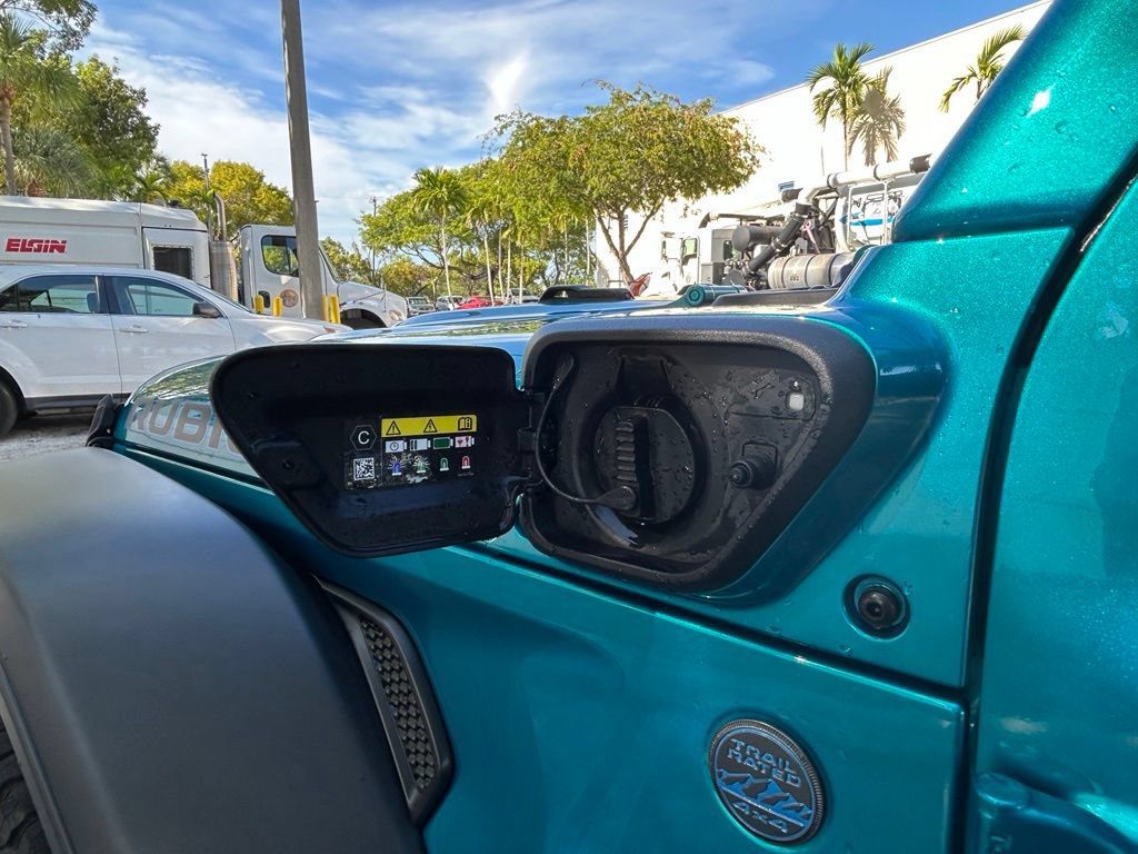 Used 2024 Jeep Wrangler Unlimited Rubicon 4xe AWD/4WD image 27