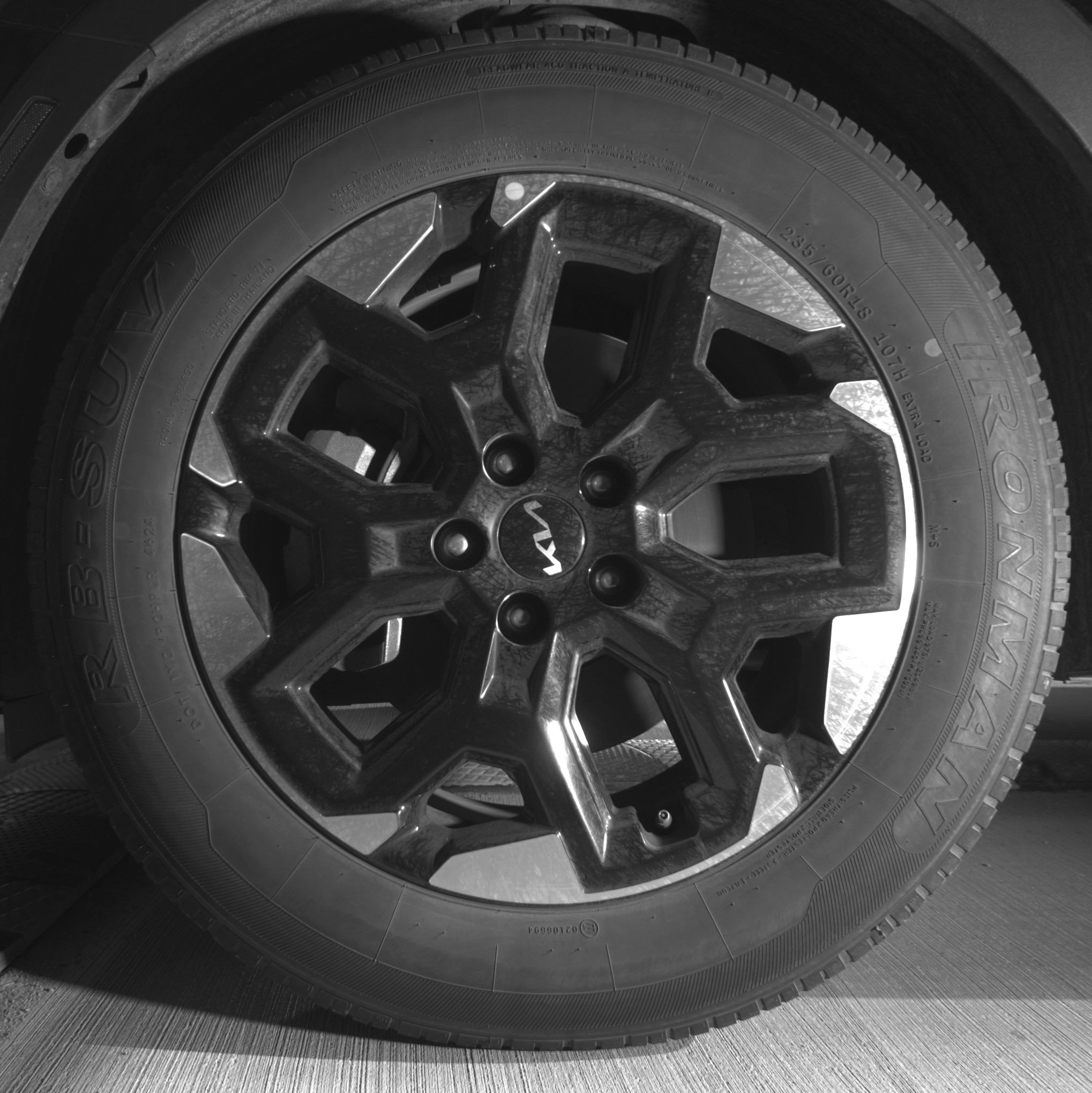 Used 2024 Kia Sorento S image 12