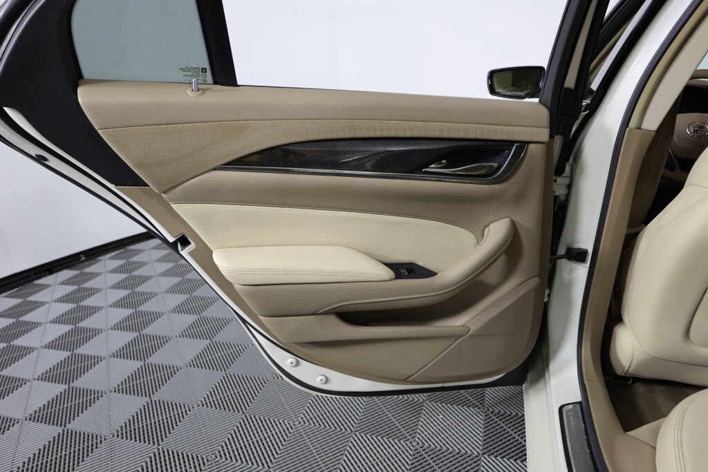 Used 2014 Cadillac CTS Luxury image 16