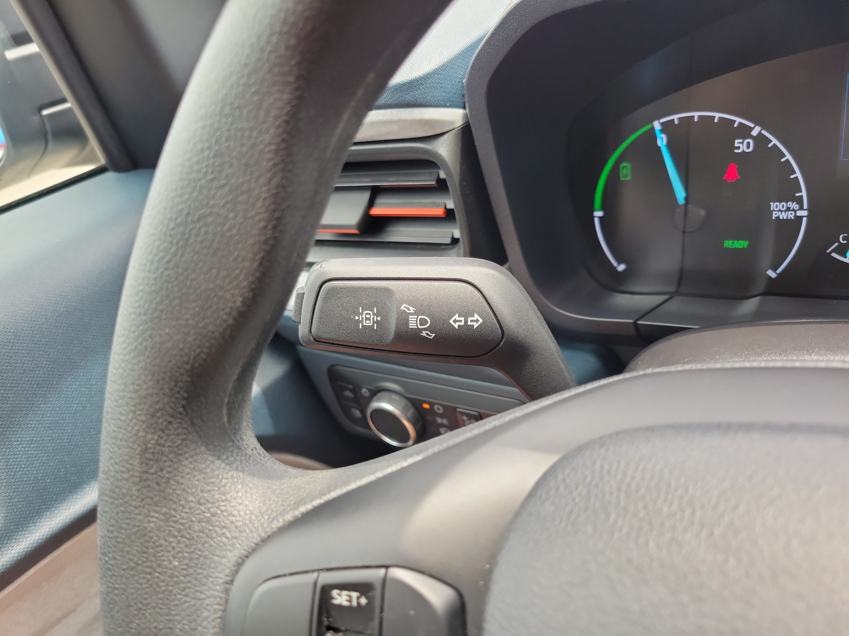 Used 2024 Ford Maverick XLT FWD image 24