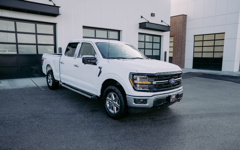 Used 2024 Ford F150 XLT w/ Tow/Haul Package image 4