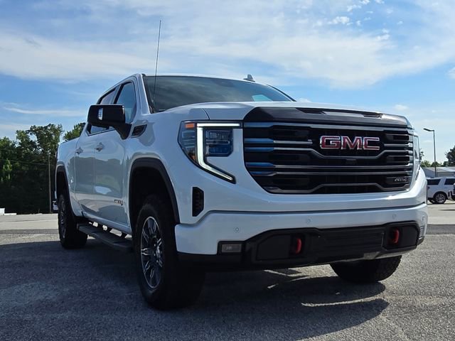 Used 2025 GMC Sierra 1500 AT4 AWD/4WD image 7
