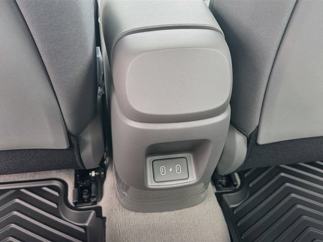 New 2026 Hyundai Elantra SE FWD image 24