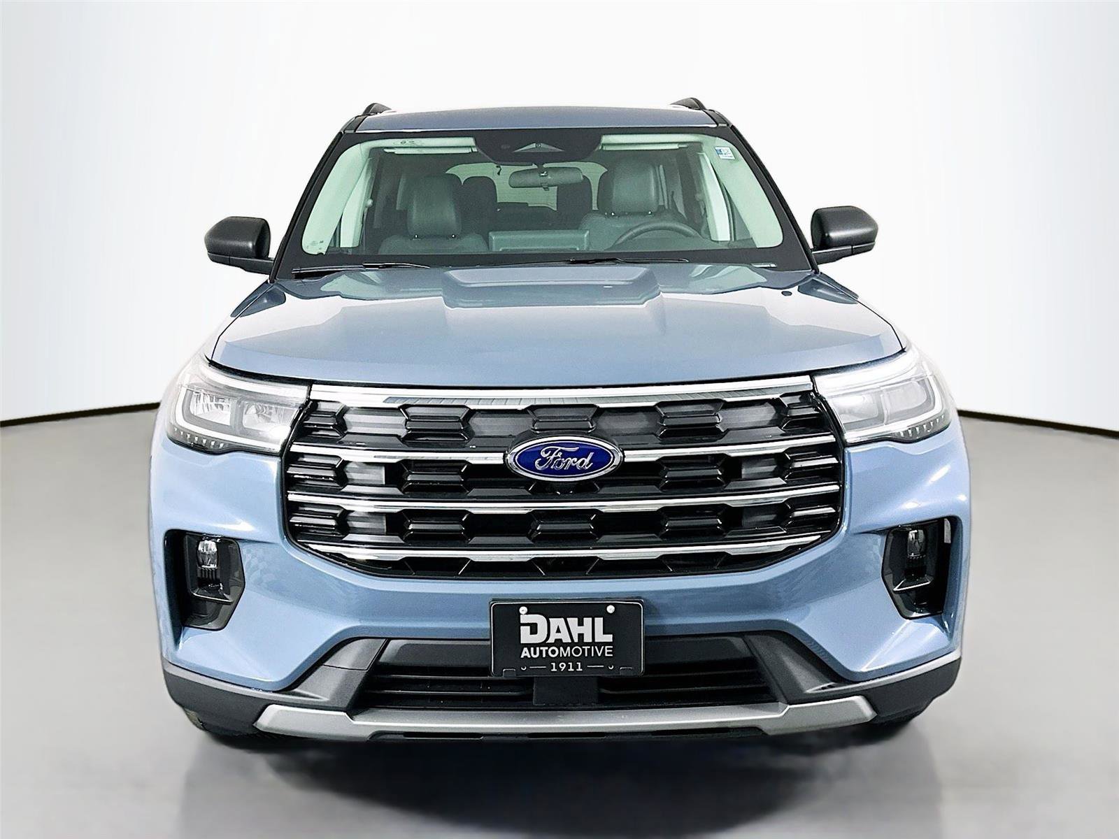 New 2026 Ford Explorer Active w/ Active Comfort Package image 2