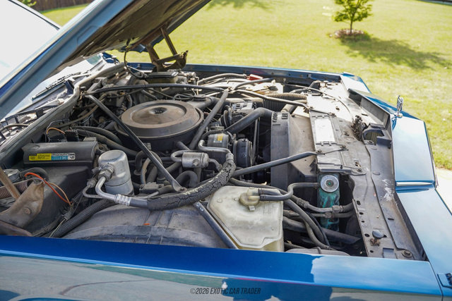 Used 1989 Cadillac Brougham RWD image 16
