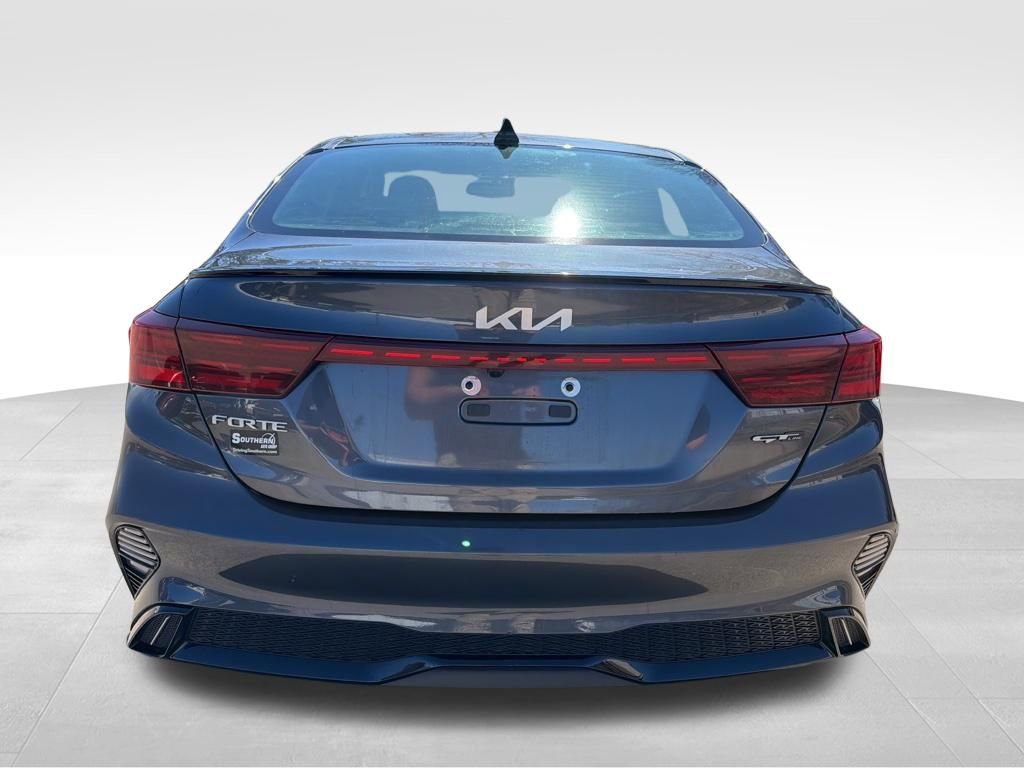Used 2023 Kia Forte GT-Line w/ GT-Line Premium Package image 4