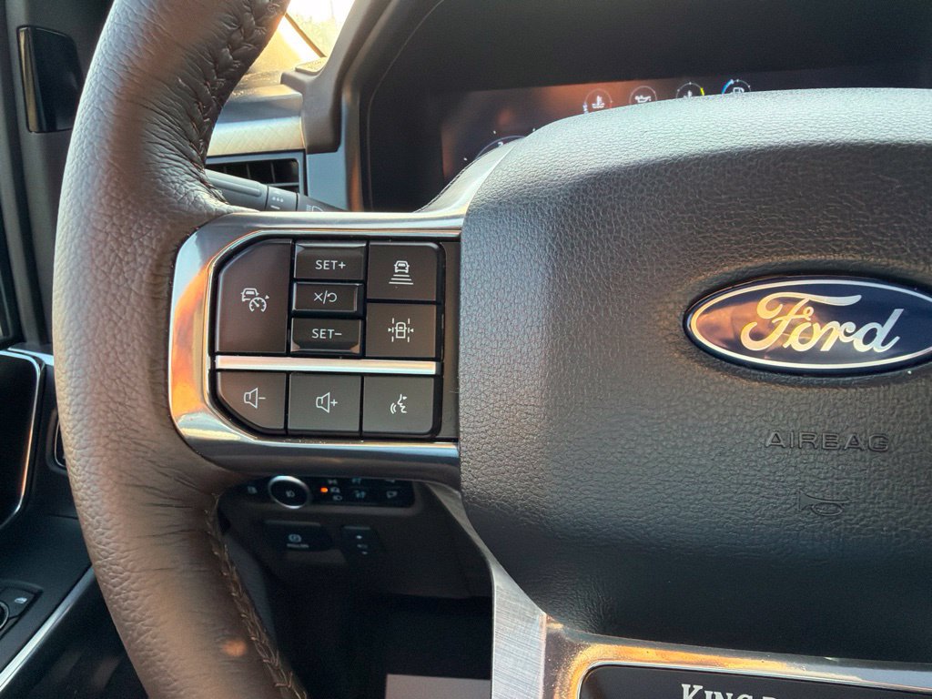 Used 2025 Ford F150 King Ranch AWD/4WD image 38