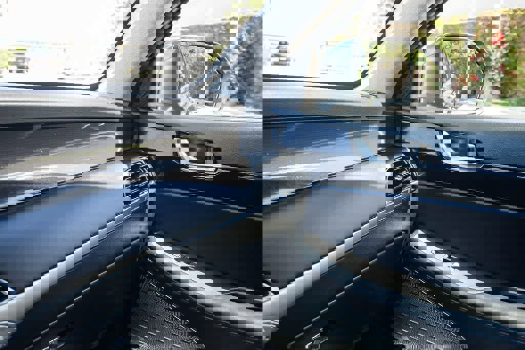 Used 2021 Hyundai Palisade Limited w/ Cargo Package image 22