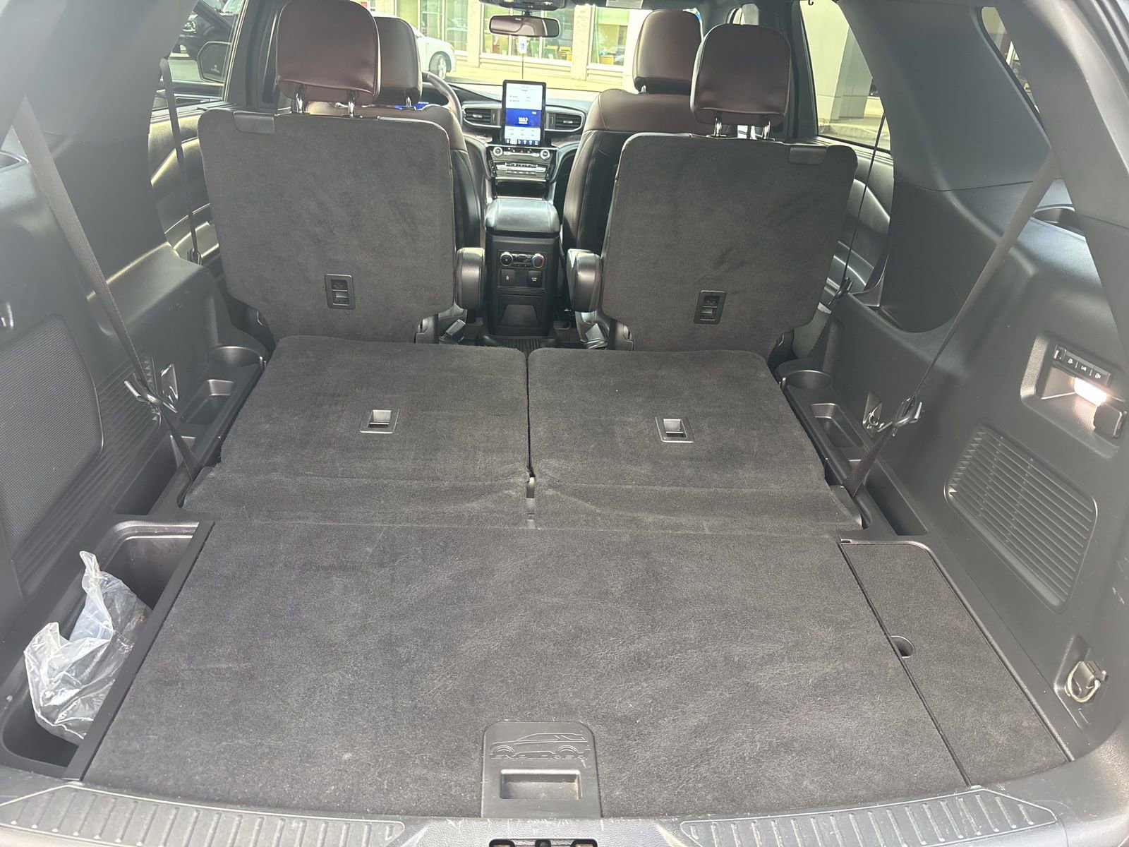 Used 2022 Ford Explorer Platinum w/ Equipment Group 601A image 34