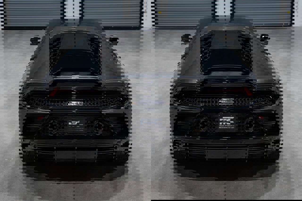 Used 2020 Lamborghini Huracan EVO image 5