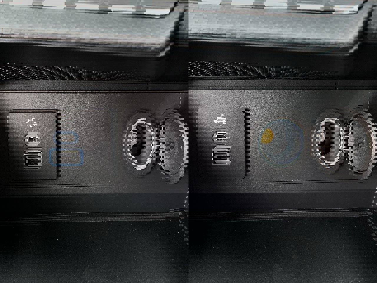 New 2025 Ford Mustang Coupe image 23