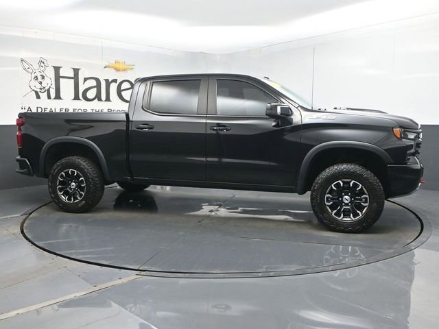Used 2023 Chevrolet Silverado 1500 ZR2 image 1