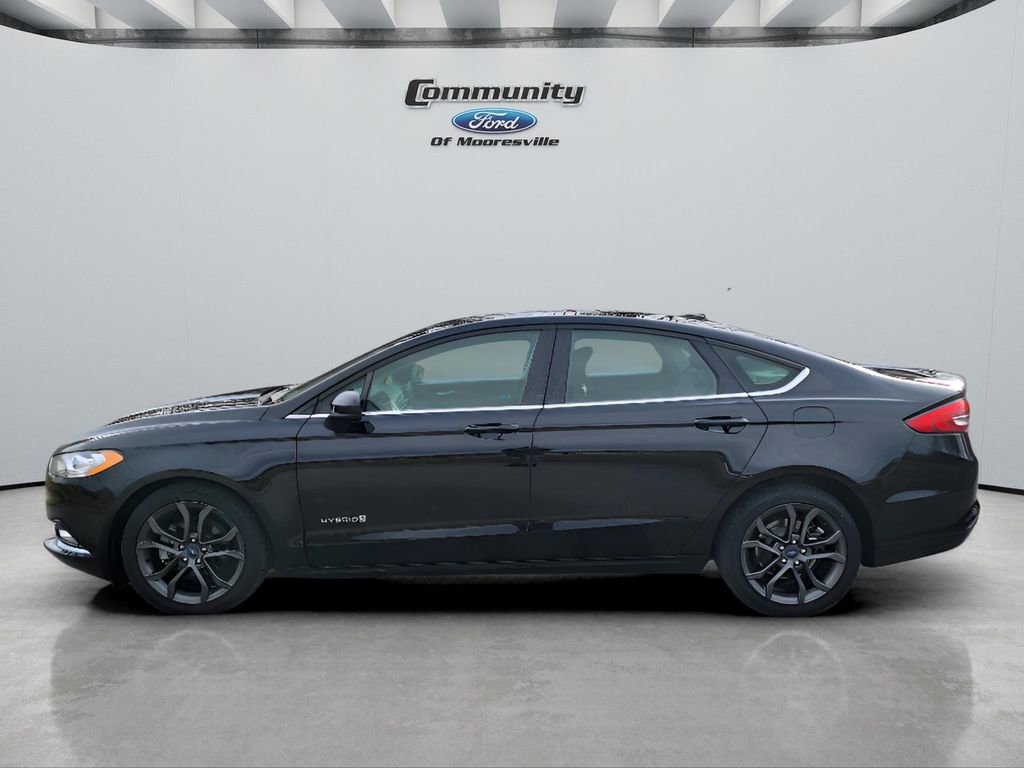 Used 2018 Ford Fusion SE w/ Equipment Group 601A image 5