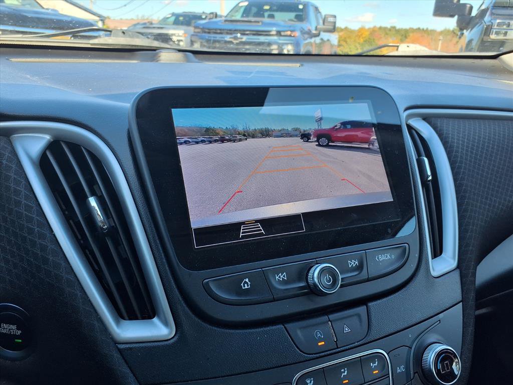 Used 2023 Chevrolet Malibu LT image 21