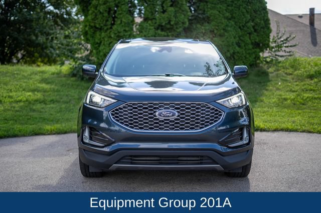 Used 2024 Ford Edge SEL w/ Convenience Package AWD/4WD image 2