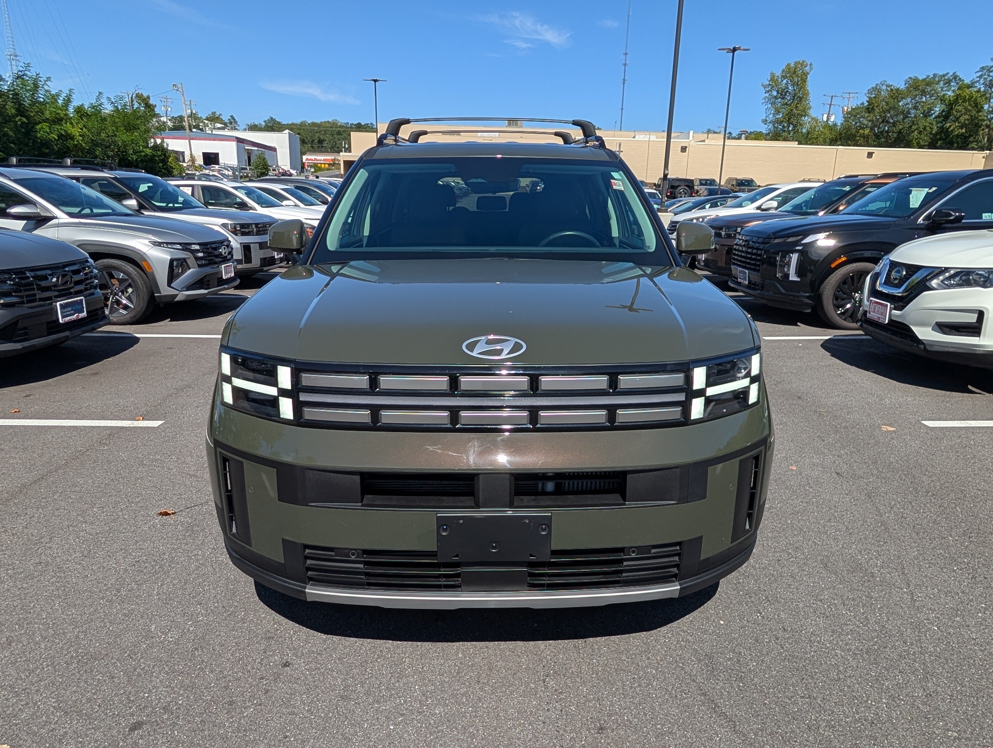 Used 2025 Hyundai Santa Fe SEL FWD image 8