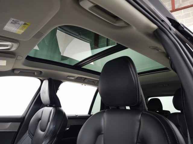 Used 2026 Volvo XC90 B6 Ultra w/ Protection Package image 19