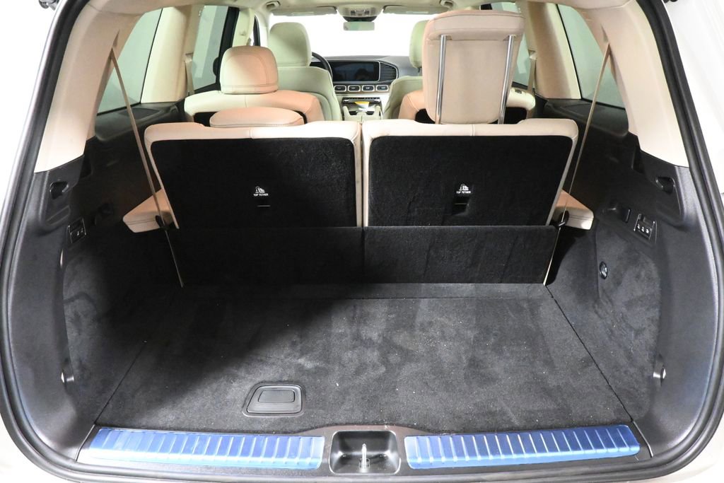 Used 2026 Mercedes-Benz GLS 450 4MATIC image 40