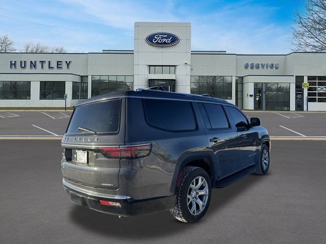 Used 2022 Jeep Wagoneer Series I w/ Premium Group I AWD/4WD image 4