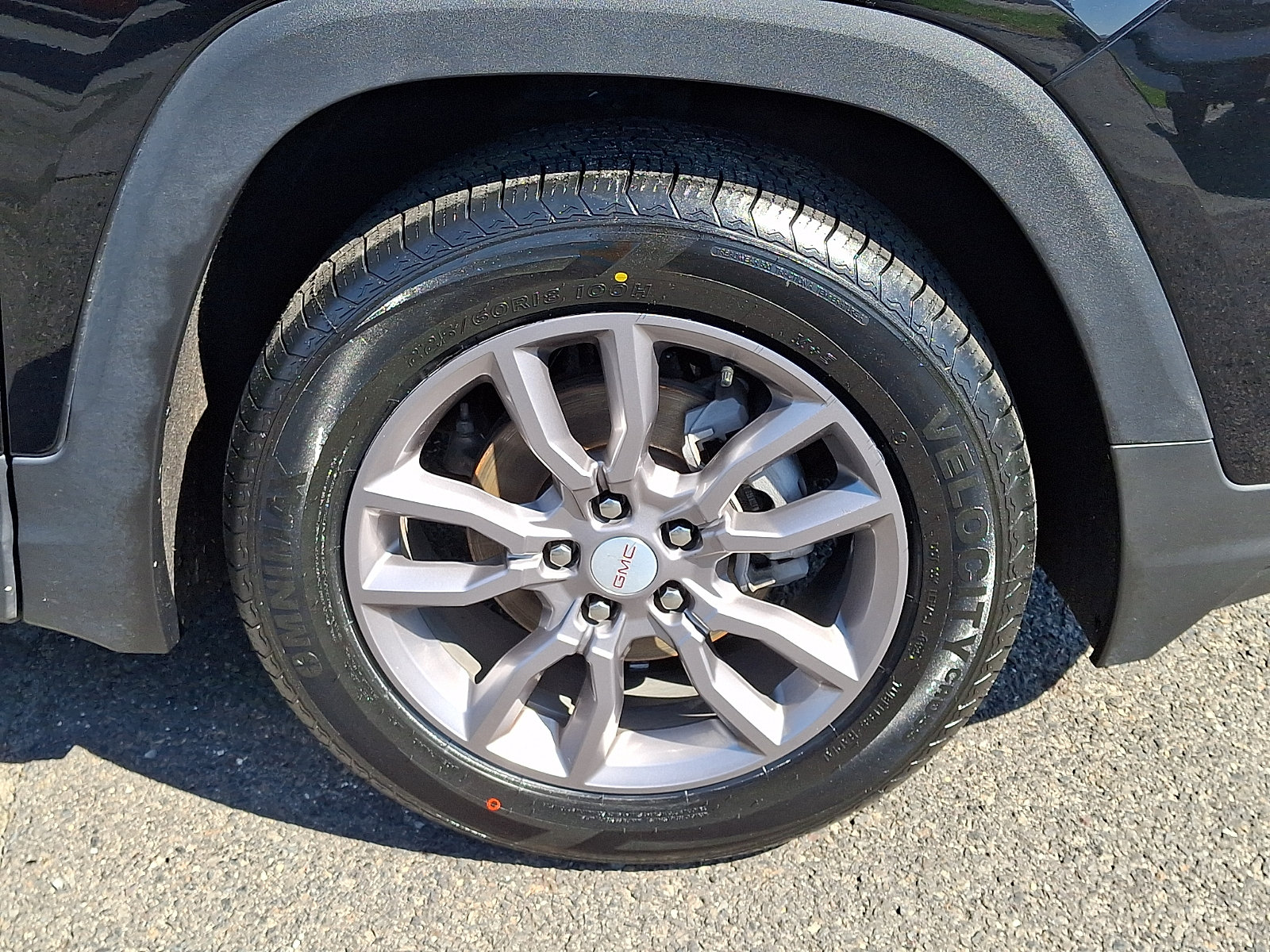 Used 2024 GMC Terrain SLT FWD image 9