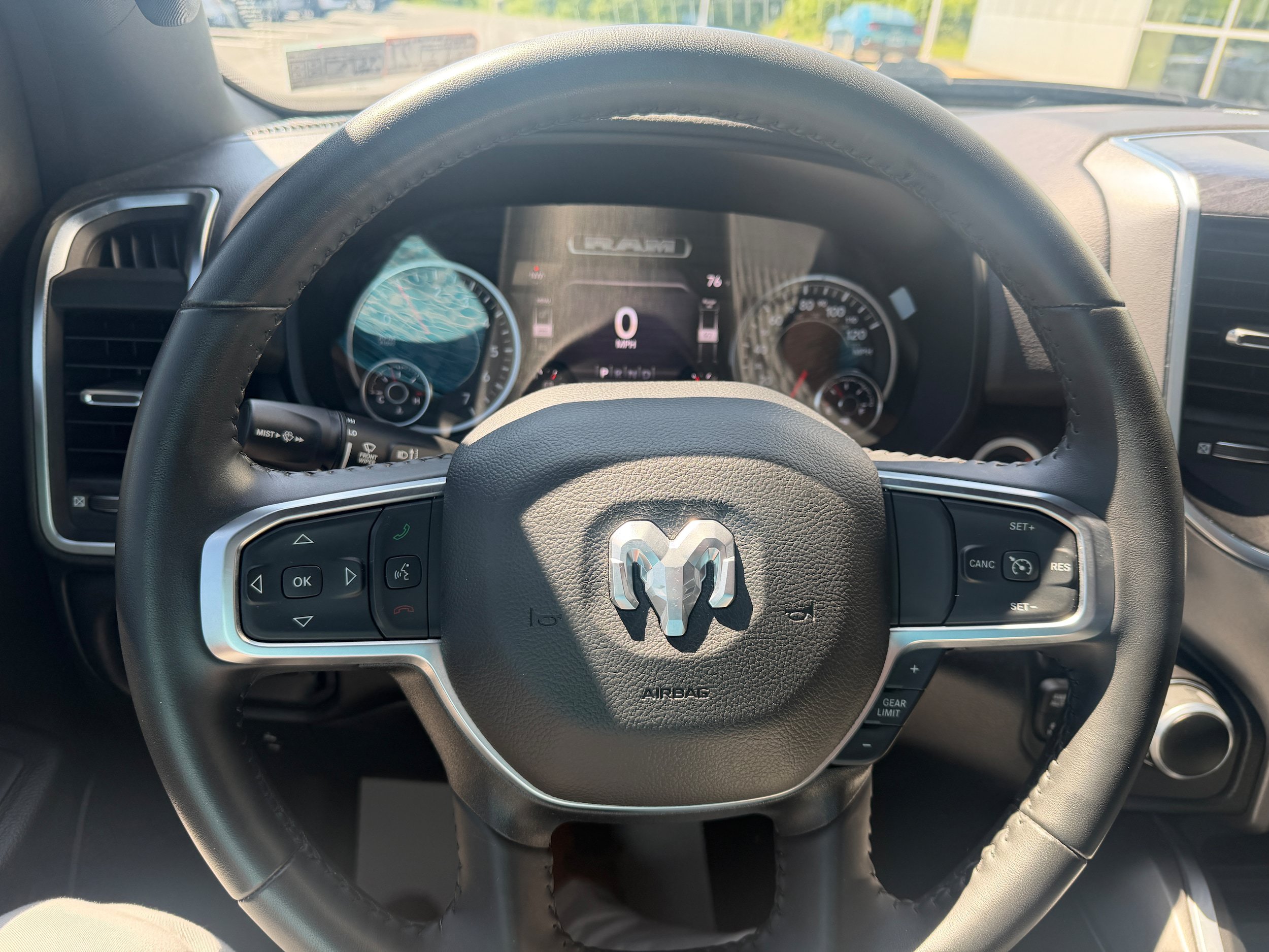 Used 2024 RAM 1500 Big Horn AWD/4WD image 25