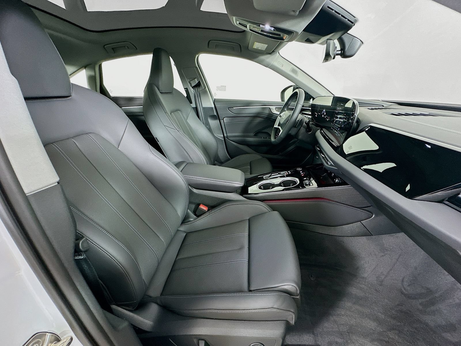 New 2026 Audi A6 Premium Plus AWD/4WD image 44