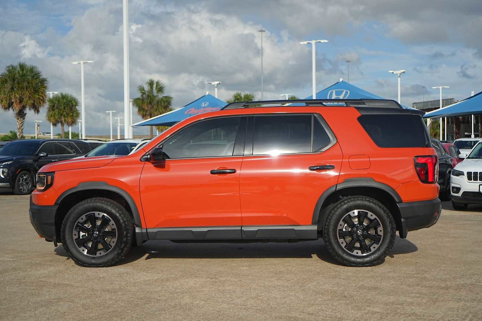 Used 2026 Honda Passport TrailSport Elite image 3