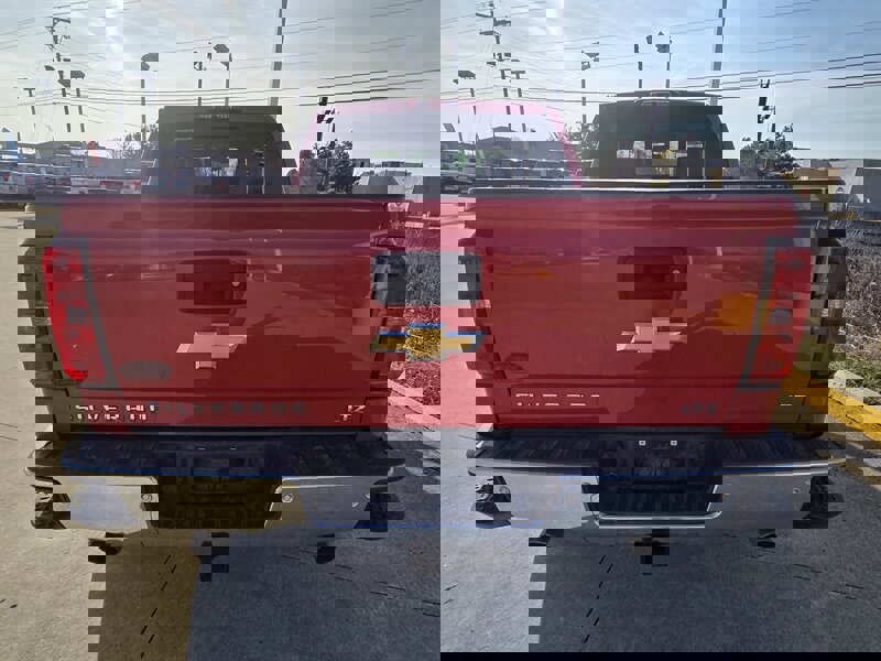 Used 2015 Chevrolet Silverado 1500 LTZ Z71 w/ LTZ Plus Package image 4