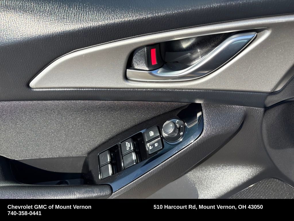 Used 2018 MAZDA MAZDA3 Sport w/ Preferred Equipment Package image 21