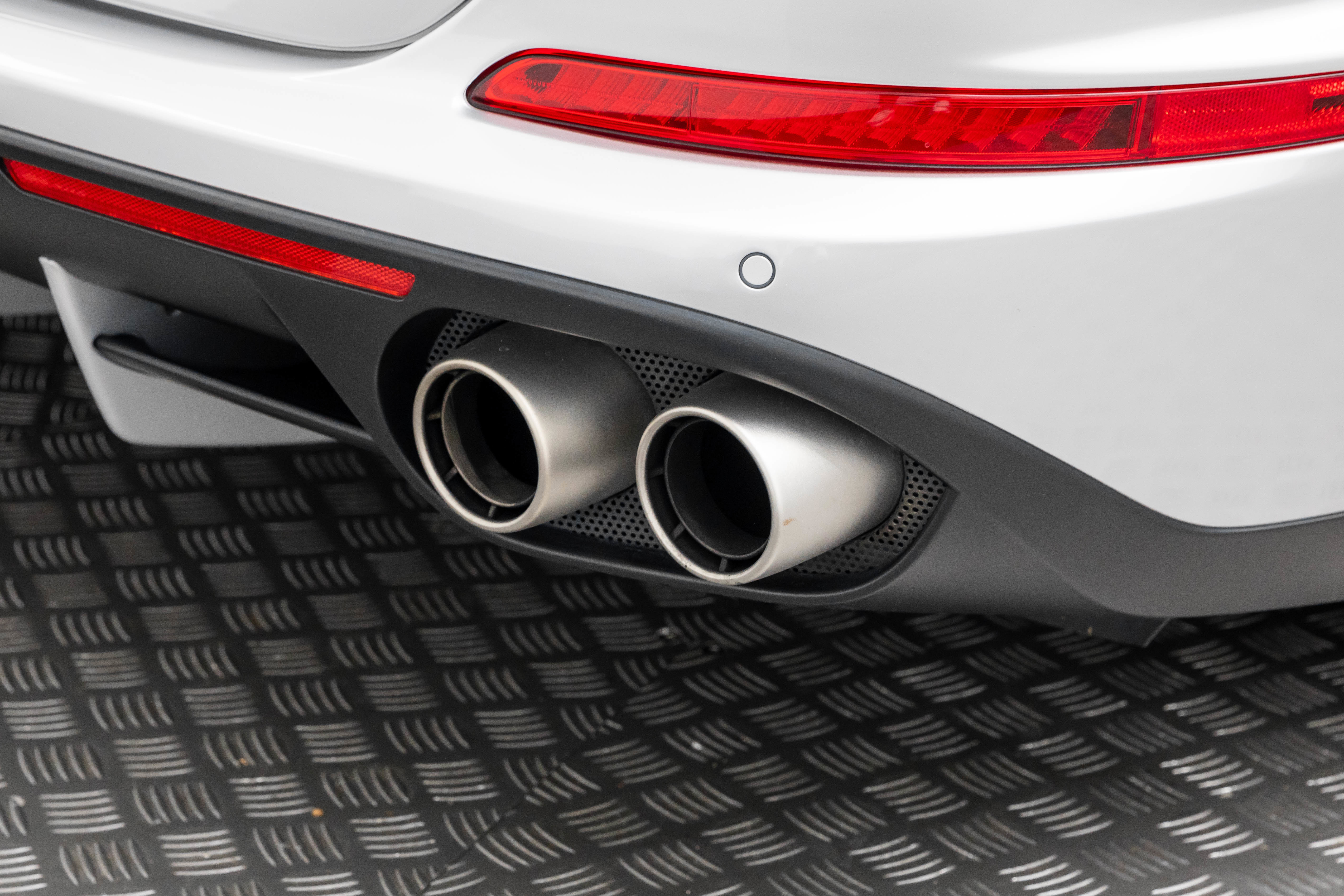 Certified 2016 Ferrari California T image 59