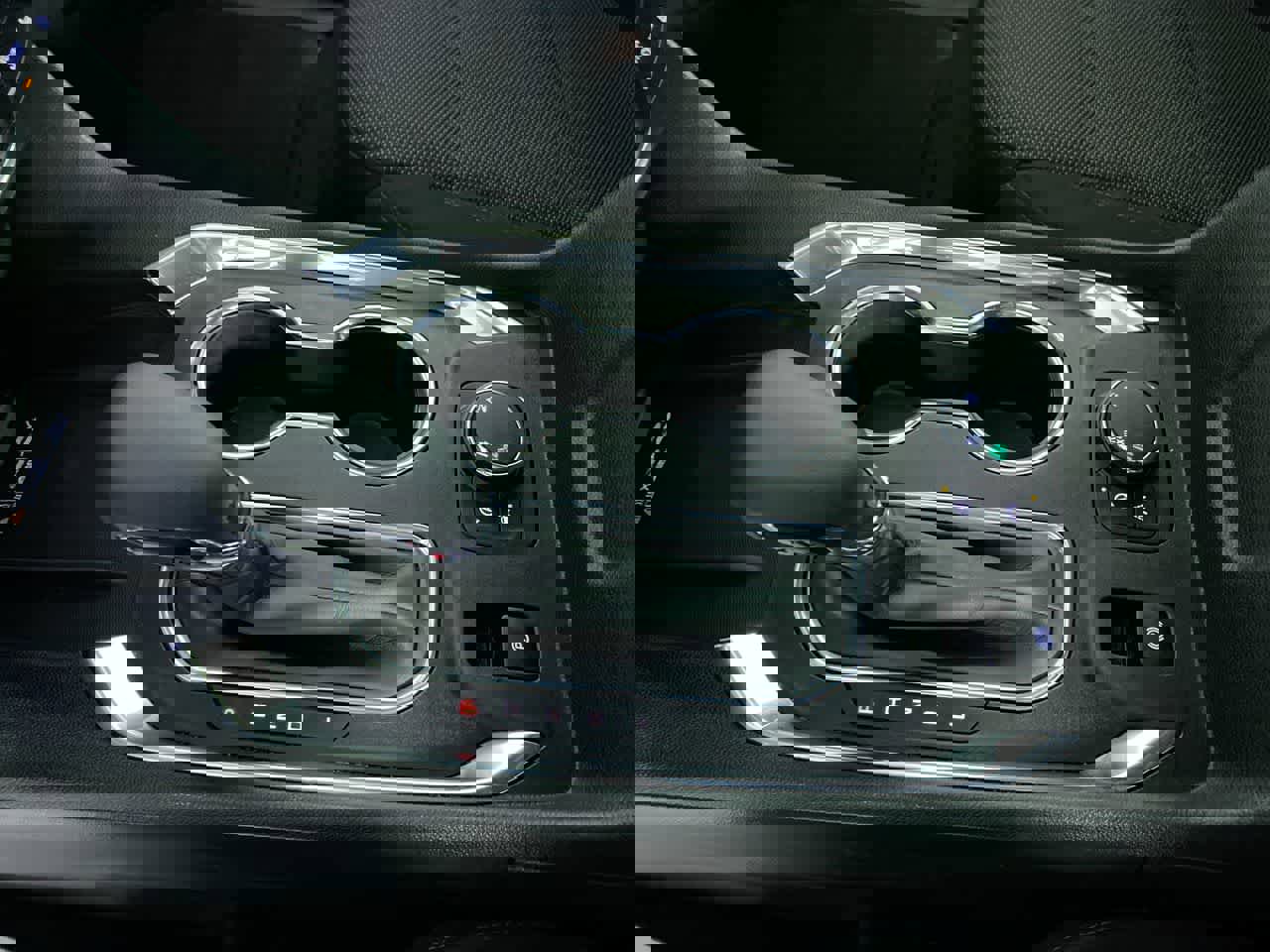 Used 2022 Chevrolet Traverse LT image 21