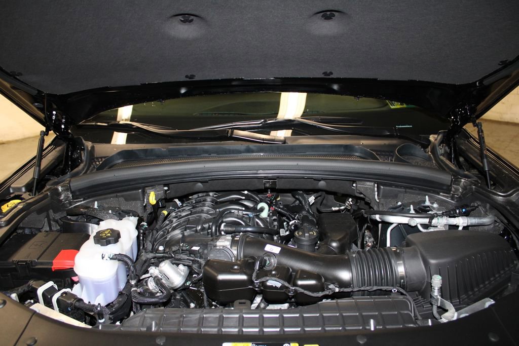 New 2025 Jeep Grand Cherokee Laredo w/ Luxury Tech Group I image 36