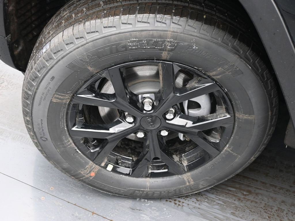 New 2026 Jeep Grand Cherokee Laredo image 20