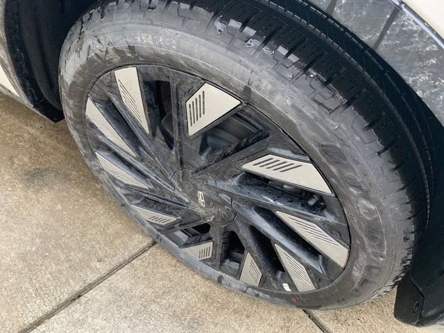 New 2026 Lincoln Nautilus Reserve w/ Jet Appearance Package image 39