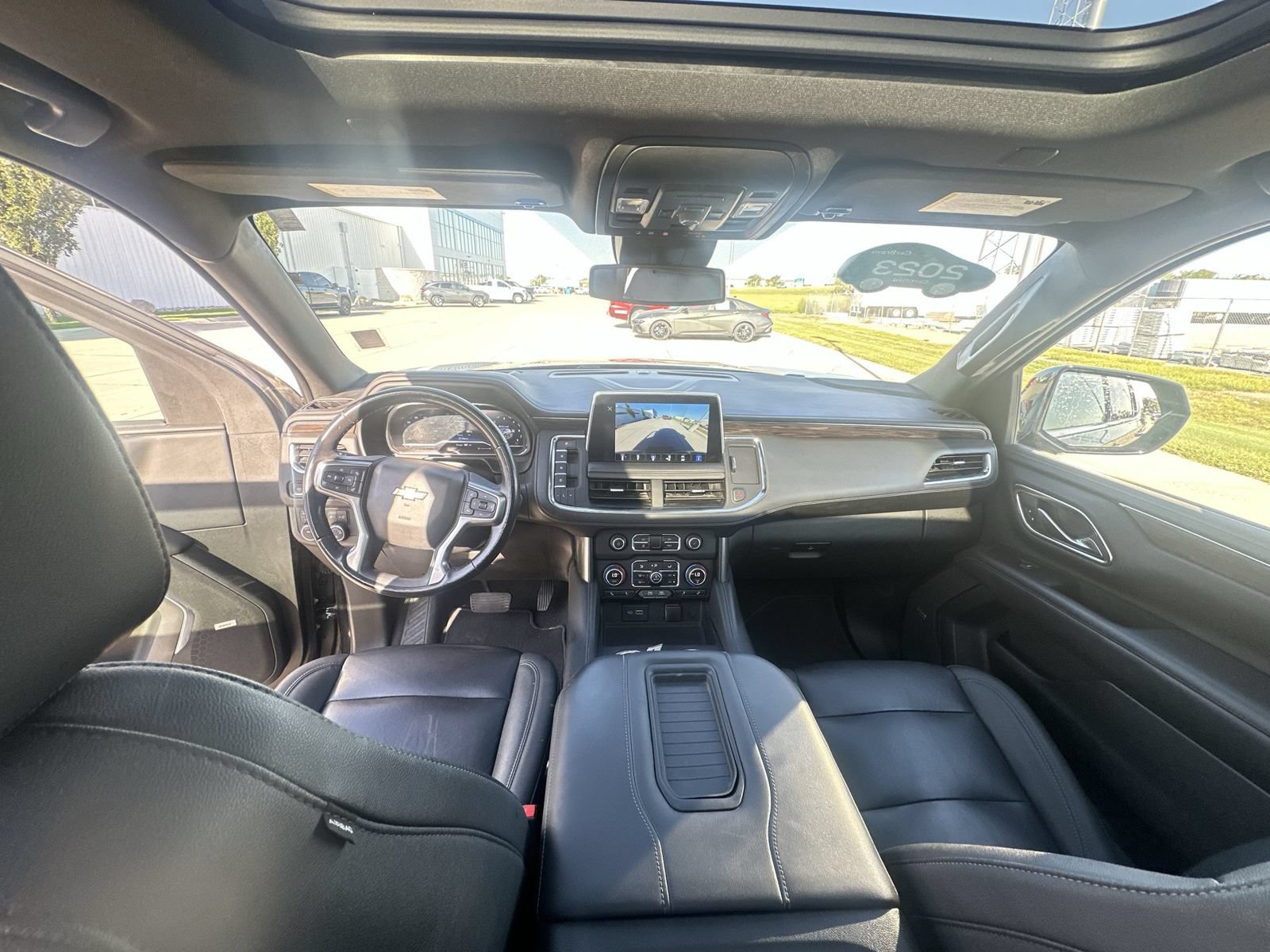 Certified 2023 Chevrolet Tahoe LT w/ Luxury Package AWD/4WD image 21