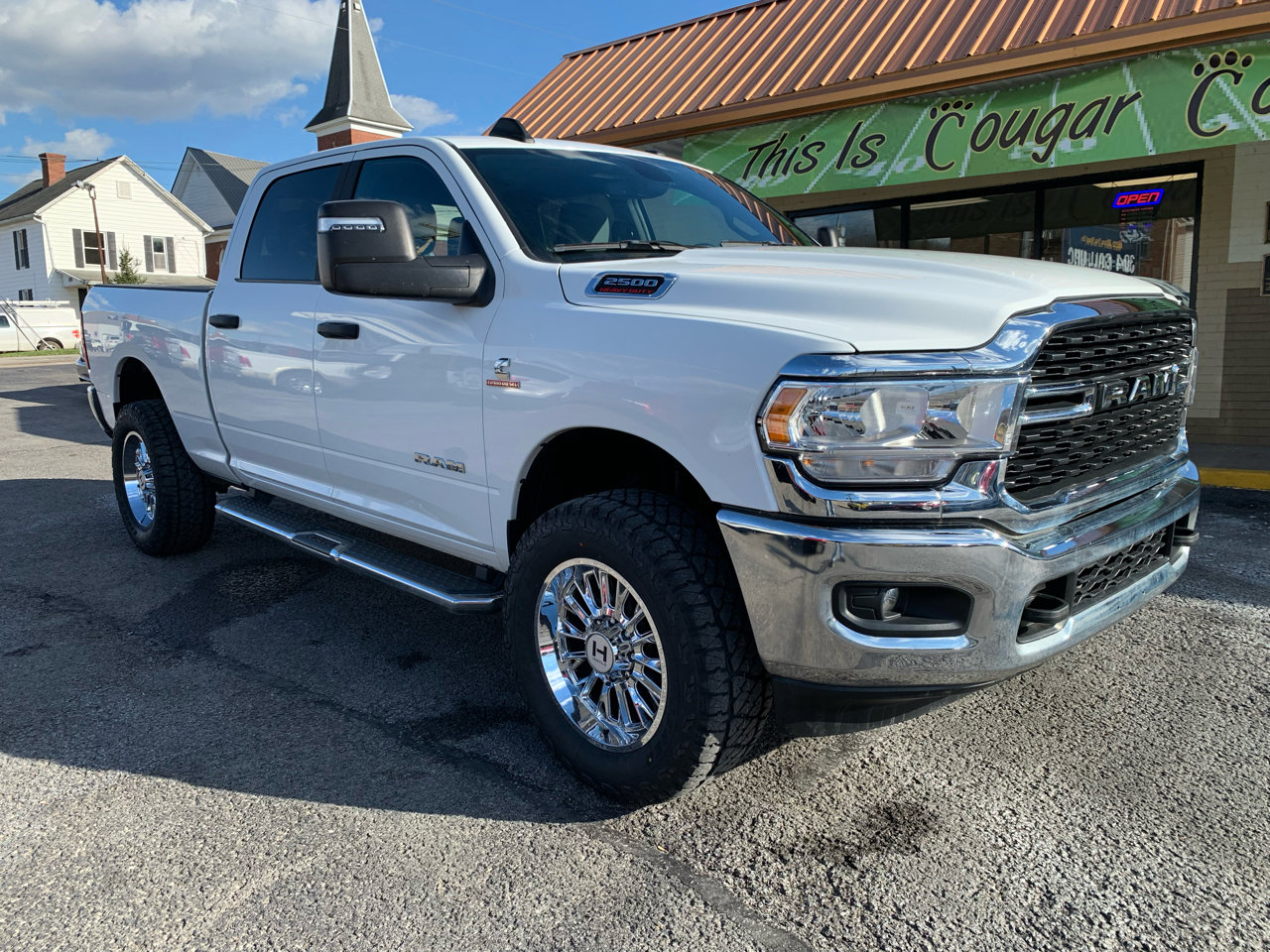 Used 2024 RAM 2500 Big Horn image 6