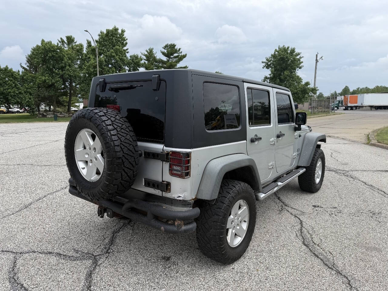 Used 2008 Jeep Wrangler Unlimited X AWD/4WD image 4